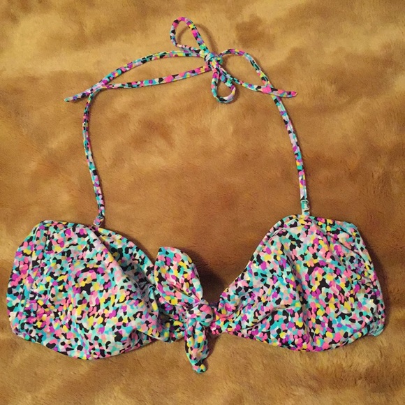 Victoria's Secret Other - Victoria’s Secret multicolor bathing suit top